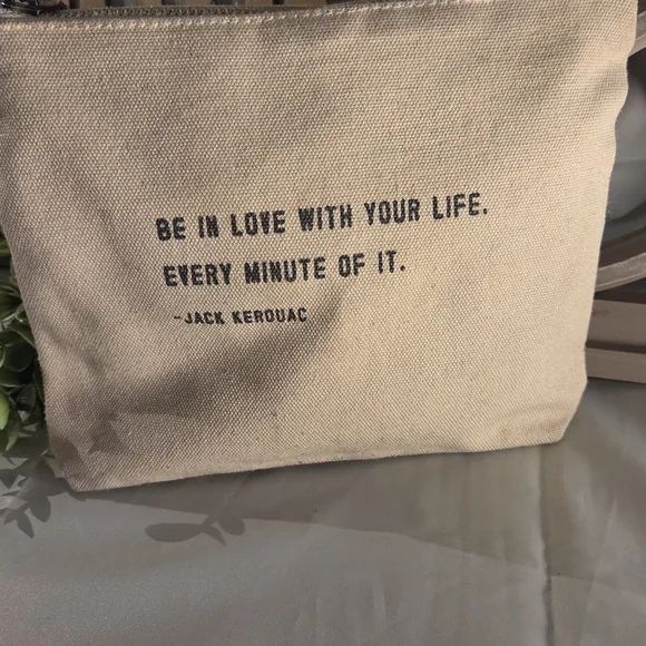 ✨ ‘Be In Love With Your Life’  SUGARBOO QUOTE POUCH ✨ Canvas Zipper Bag - Picture 3 of 8